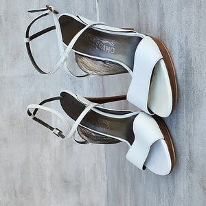 𝅺SALVATORE Ferragamo White Leather Slingback Gilina Peep-Toe Pumps Size 9.5